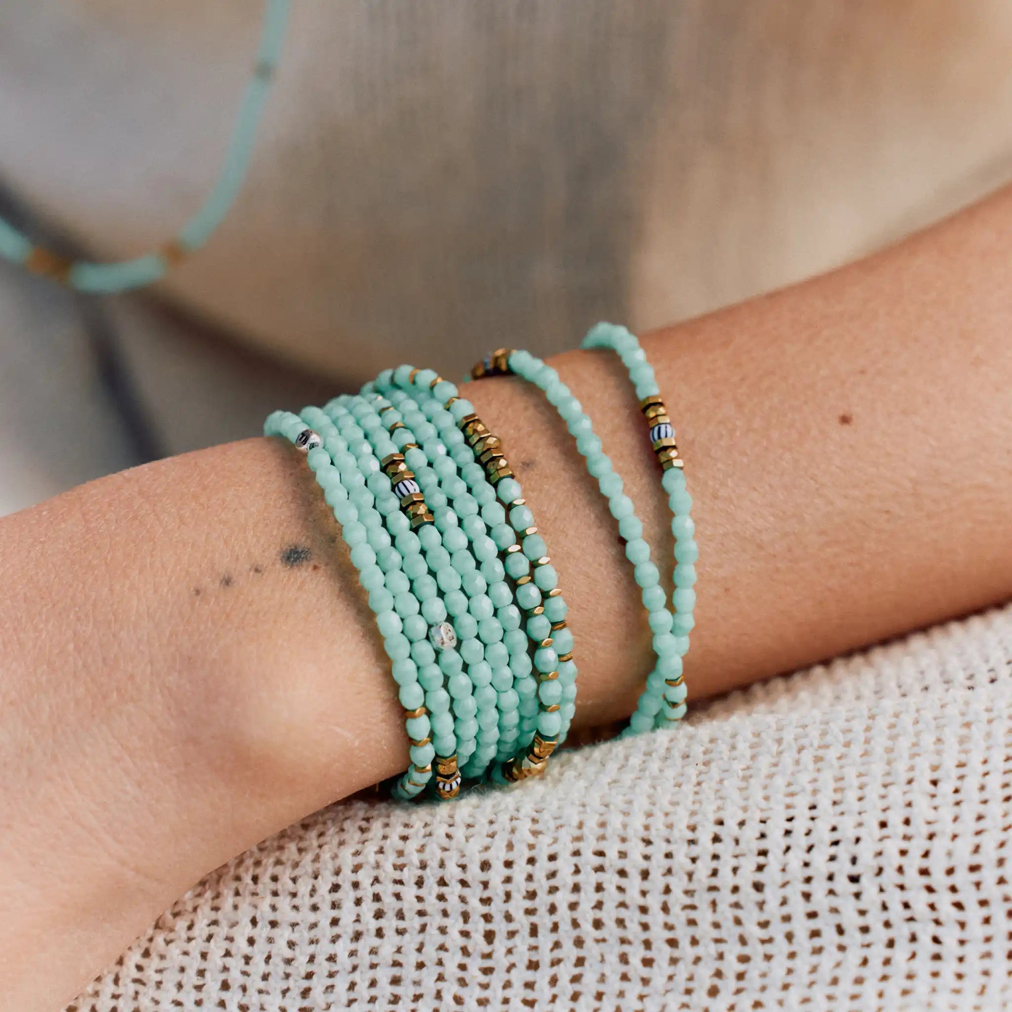 collier / bracelet BLONDIE 6 - Bleu Cyan - Têtes Blondes