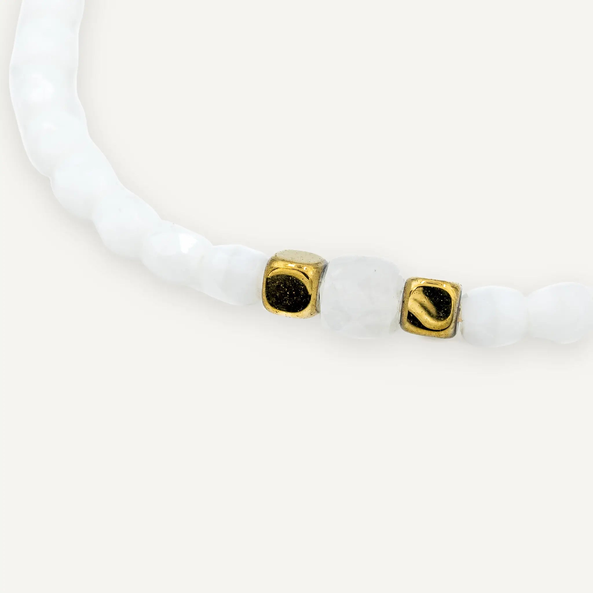 collier / bracelet JUIN 1 - Pierre de lune - Têtes Blondes