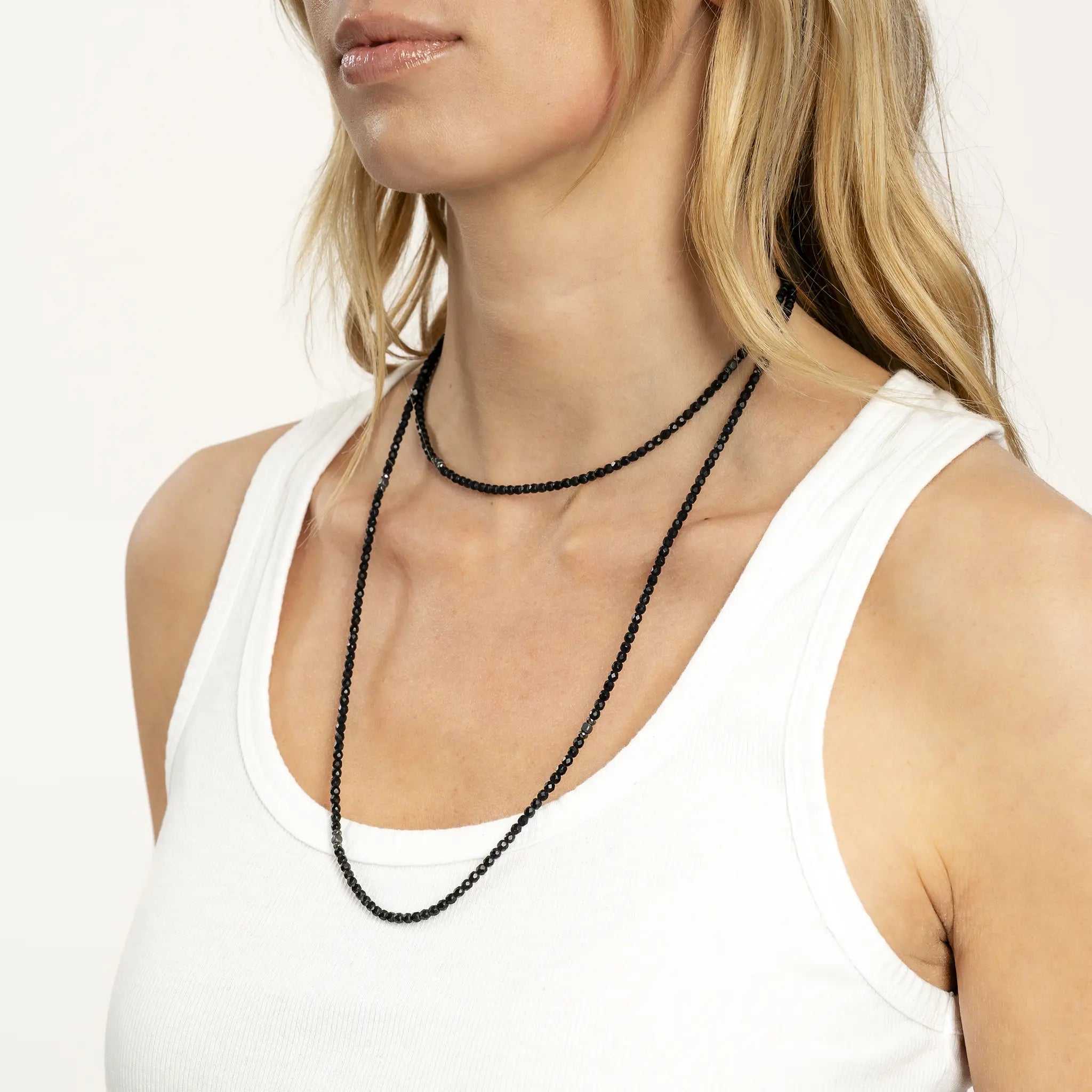 collier / bracelet NEW VERO - Noir Mat - Têtes Blondes