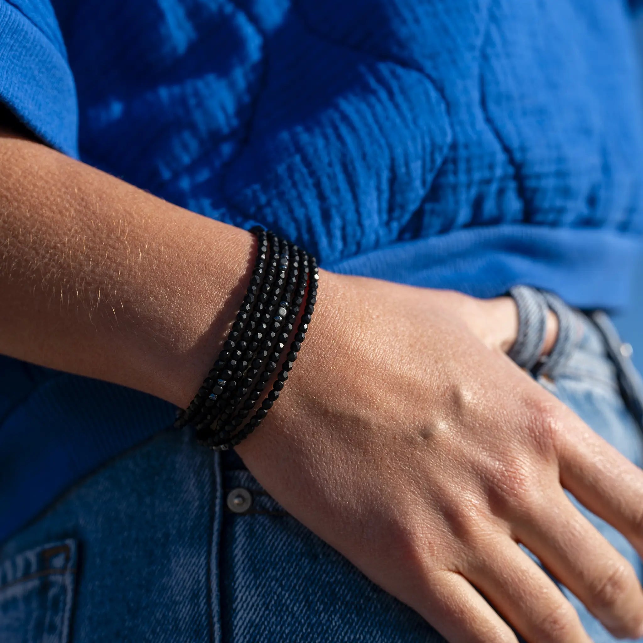 collier / bracelet NEW VERO - Noir Mat - Têtes Blondes
