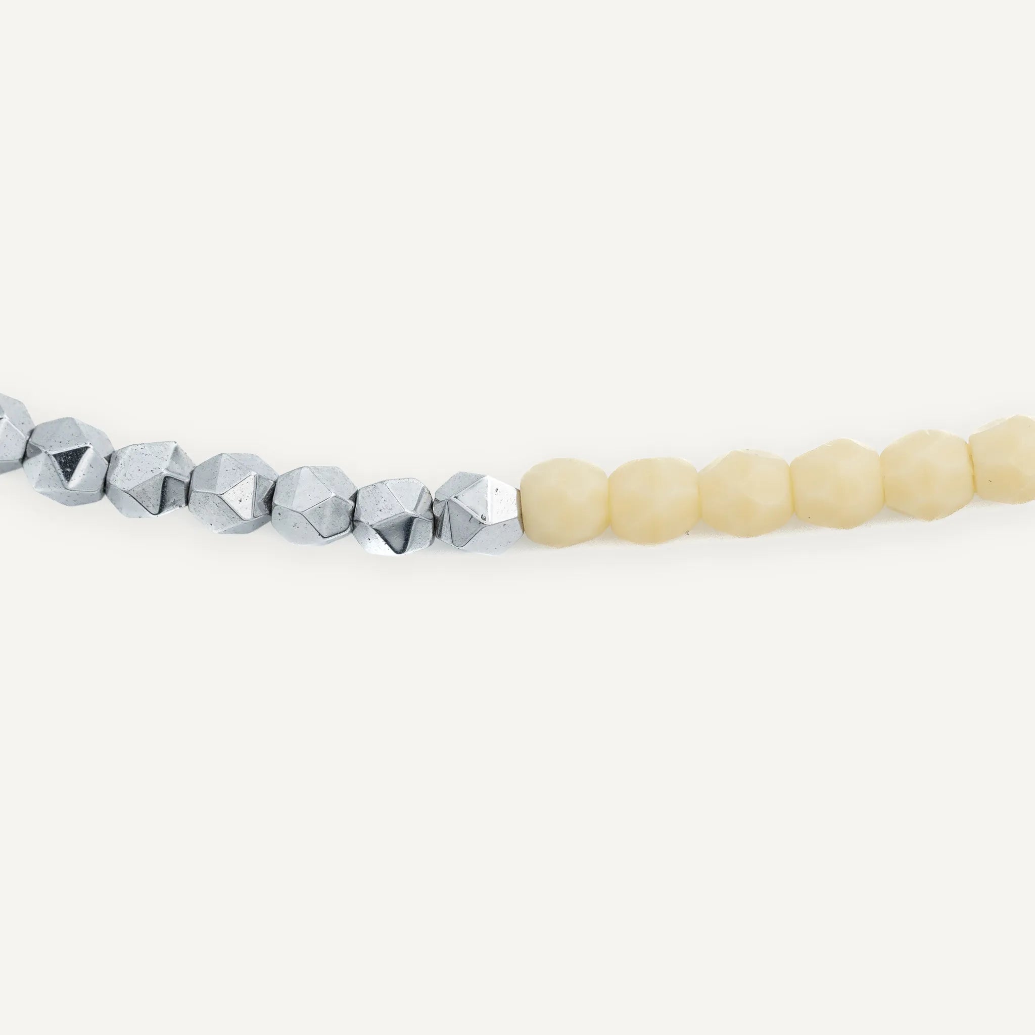 collier / bracelet SILVER Beige Mat 3 - Têtes Blondes