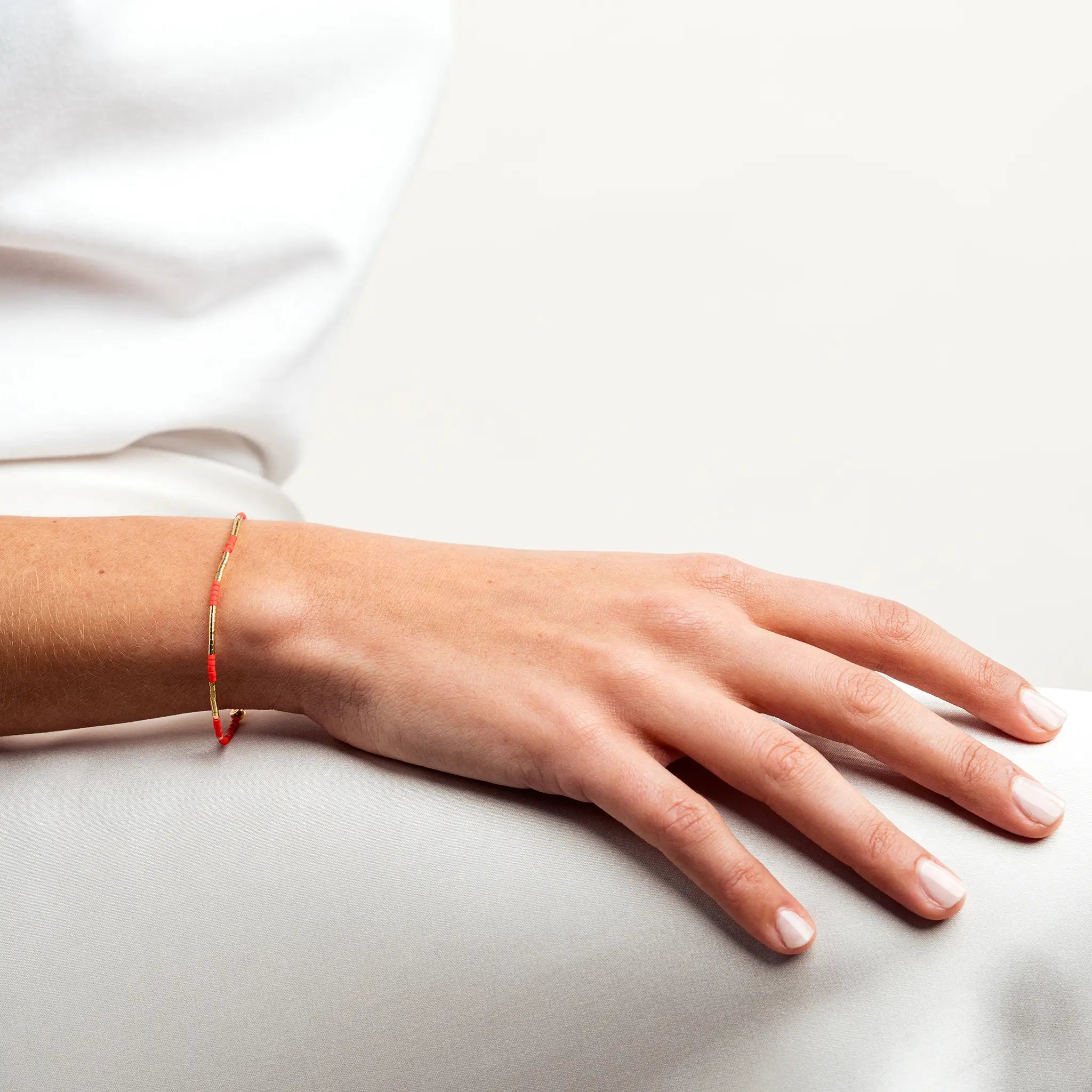 collier / bracelet LULLI - 1 tour ultra fin Rouge - Têtes Blondes