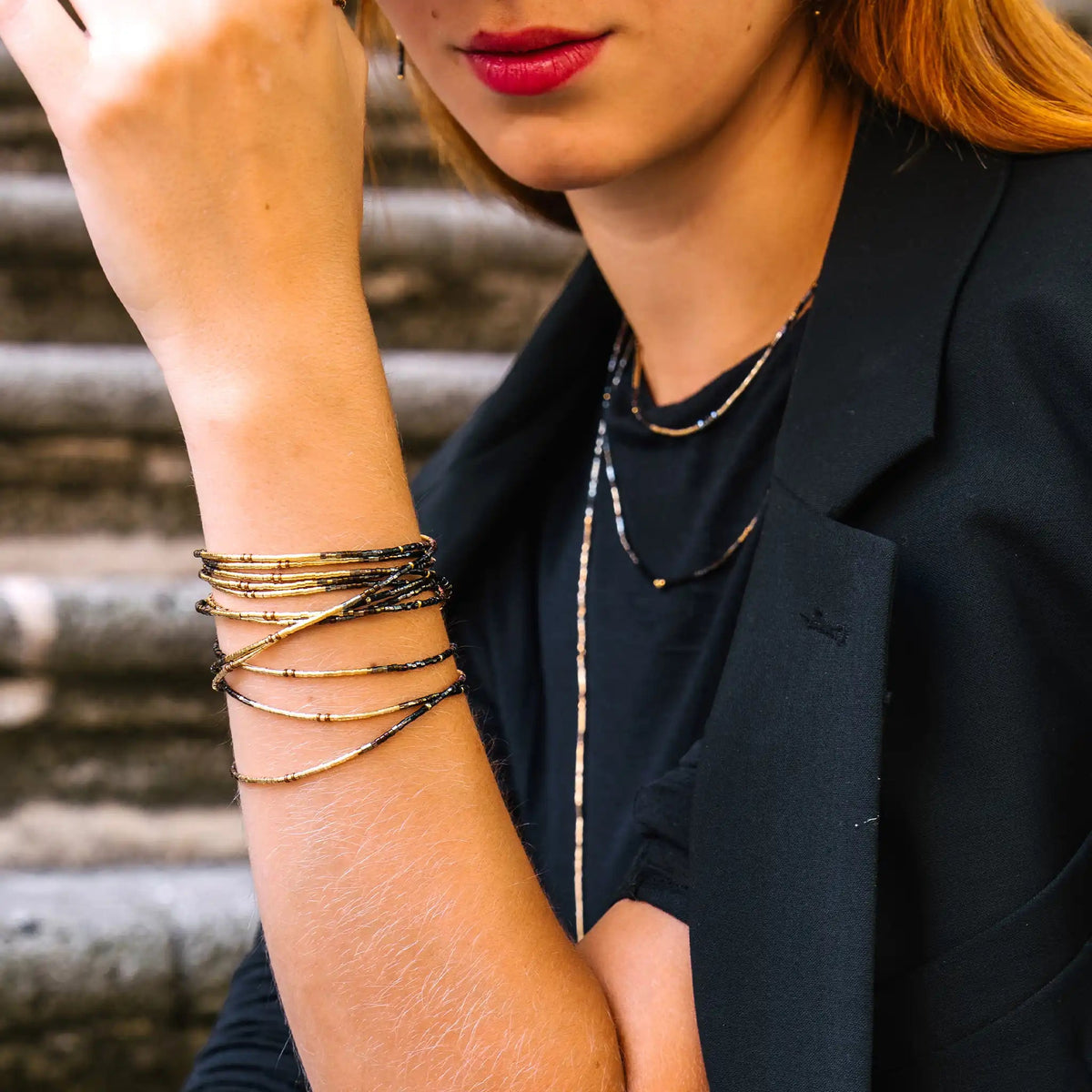 collier / bracelet THEA 6 - Noir & Gold - Têtes Blondes